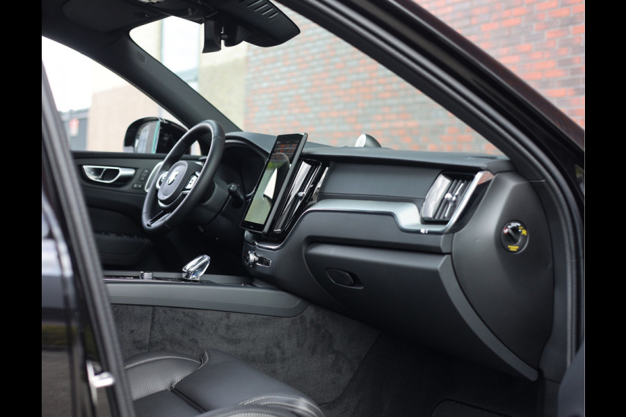 Volvo XC60 T8 AWD Ultra Black Edition | Heico - Trekhaak