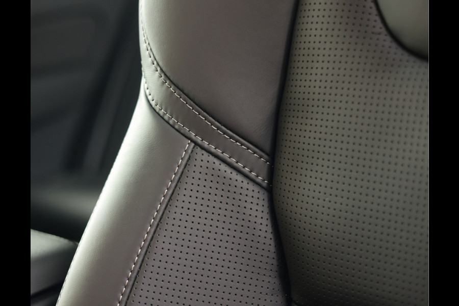 Volvo XC60 T8 AWD Ultra Black Edition | Heico - Trekhaak