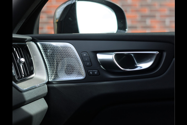 Volvo XC60 T8 AWD Ultra Black Edition | Heico - Trekhaak