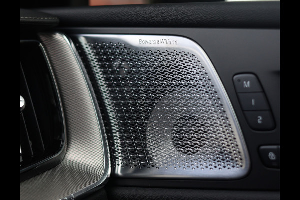 Volvo XC60 T8 AWD Ultra Black Edition | Heico - Trekhaak