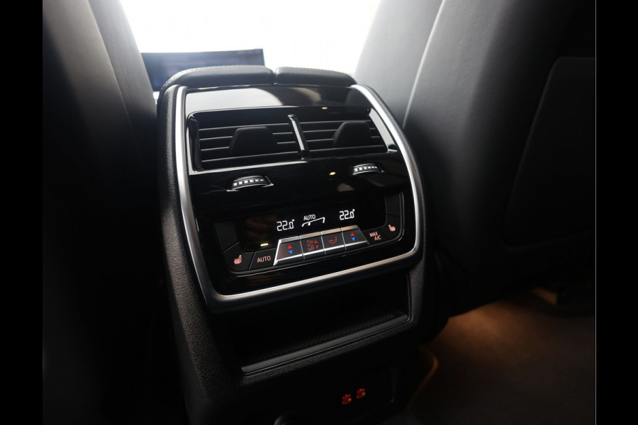 BMW X5 50e xDrive | Pano - Trekhaak - HUD