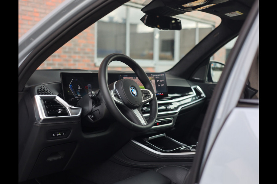 BMW X5 50e xDrive | M Performance - Pano - Trekhaak - HUD