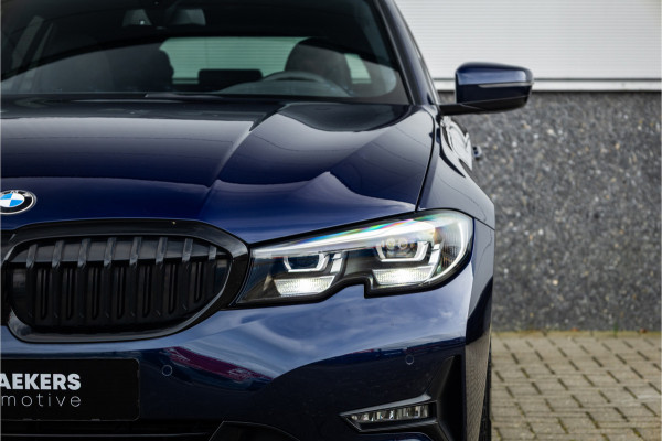 BMW 3 Serie Touring 320i Sportline Panorama / Camera / Individual / HiFi /