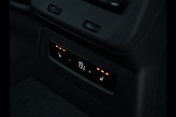 Audi A5 Avant 2.0 e-hybrid quattro S edition 368PK Competition | Nimbus grey | S-Seats | Panoramadak | B&O Sound | Head-Up | 360 Camera | Adaptvie Cruise | Trekhaak | Passagiers display |