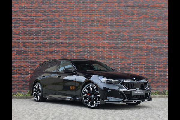 BMW 5 Serie Touring 550e xDrive | M Performance - Pano - Trekhaak