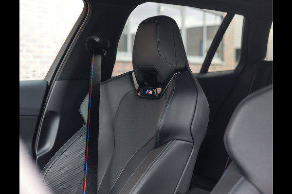 BMW 5 Serie Touring 550e xDrive | M Performance - Pano - Trekhaak