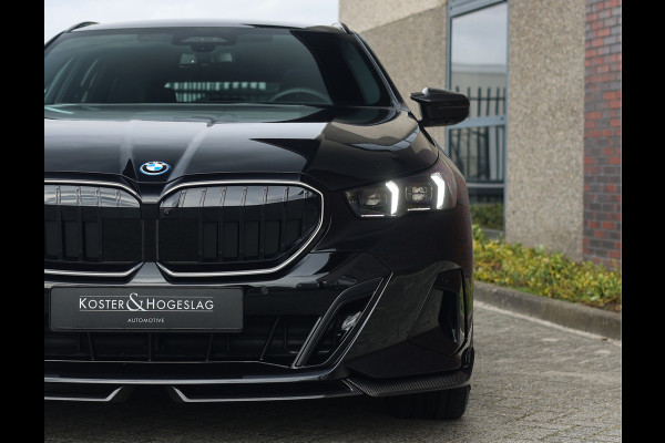 BMW 5 Serie Touring 550e xDrive | M Performance - Pano - Trekhaak