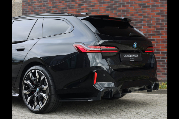 BMW 5 Serie Touring 550e xDrive | M Performance - Pano - Trekhaak