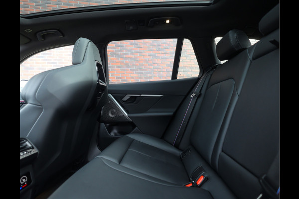 BMW 5 Serie Touring 550e xDrive | M Performance - Pano - Trekhaak