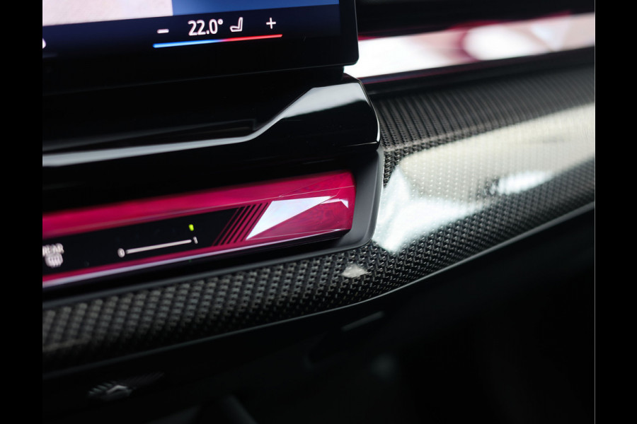 BMW 5 Serie Touring 550e xDrive | M Performance - Pano - Trekhaak