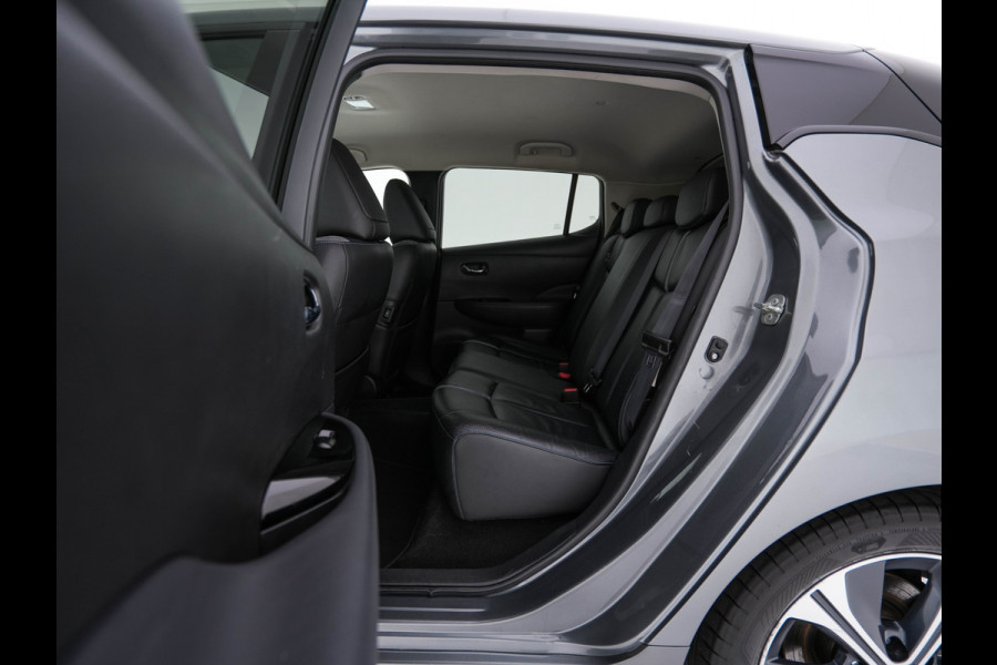 Nissan Leaf 3.Zero Limited Edition 62 kWh {SOH-93%} (INCL-BTW) Aut. *LEATHER | ADAPTIVE-CRUISE | FULL-LED | DIGI-COCKPIT | TOPVIEW | BOSE-AUDIO | KEYLESS | DAB+ | BLINDSPOT | ECC | PDC | HEATED-COMFORTSEATS | 17"ALU*