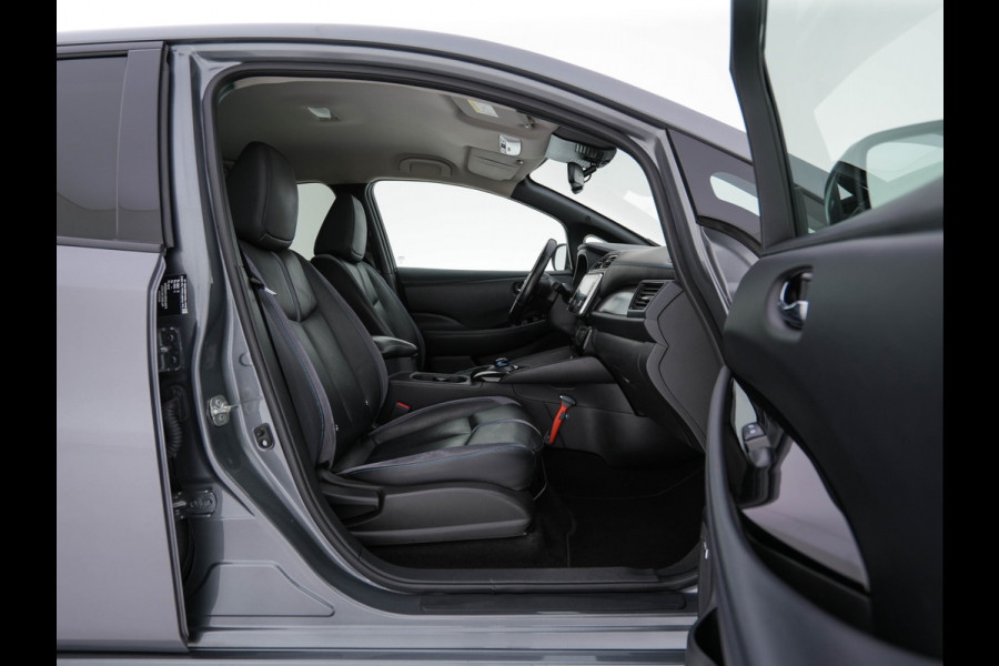 Nissan Leaf 3.Zero Limited Edition 62 kWh {SOH-93%} (INCL-BTW) Aut. *LEATHER | ADAPTIVE-CRUISE | FULL-LED | DIGI-COCKPIT | TOPVIEW | BOSE-AUDIO | KEYLESS | DAB+ | BLINDSPOT | ECC | PDC | HEATED-COMFORTSEATS | 17"ALU*