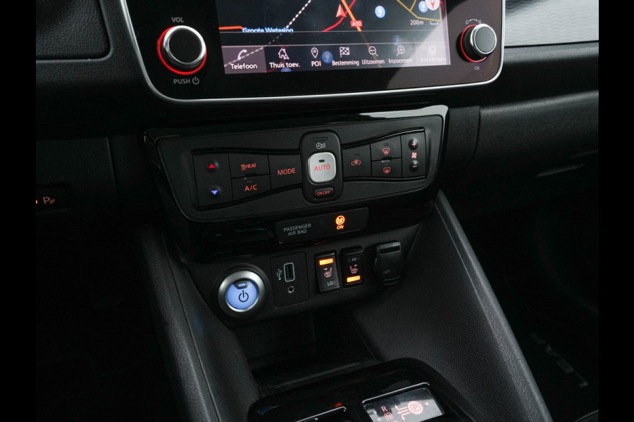 Nissan Leaf 3.Zero Limited Edition 62 kWh {SOH-93%} (INCL-BTW) Aut. *LEATHER | ADAPTIVE-CRUISE | FULL-LED | DIGI-COCKPIT | TOPVIEW | BOSE-AUDIO | KEYLESS | DAB+ | BLINDSPOT | ECC | PDC | HEATED-COMFORTSEATS | 17"ALU*