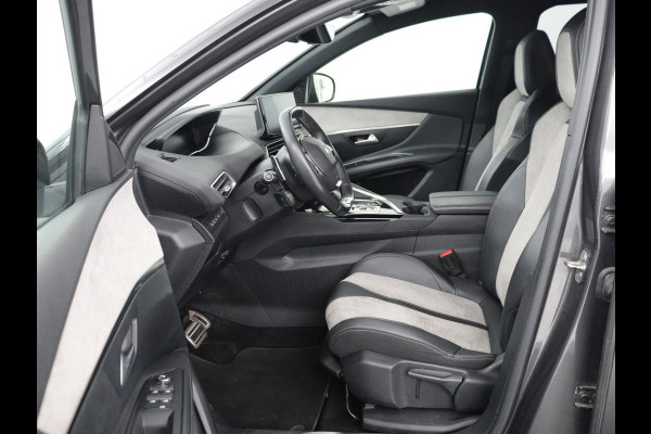 Peugeot 3008 1.6 HYbrid 225 GT Line | Stoelverwarming | Adaptive cruise | Alcantara | Camera | Carplay | 19'' | Dodehoek detectie | Navigatie | Full LED | Parkeerhulp | Climate control | PHEV | Plug In