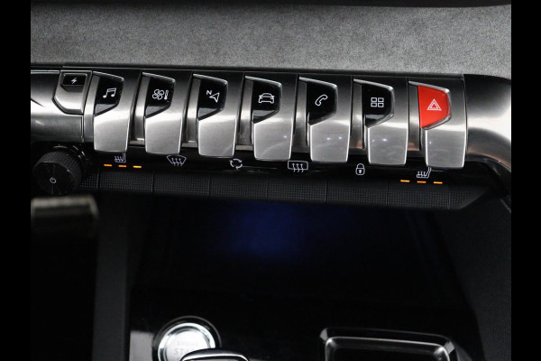 Peugeot 3008 1.6 HYbrid 225 GT Line | Stoelverwarming | Adaptive cruise | Alcantara | Camera | Carplay | 19'' | Dodehoek detectie | Navigatie | Full LED | Parkeerhulp | Climate control | PHEV | Plug In