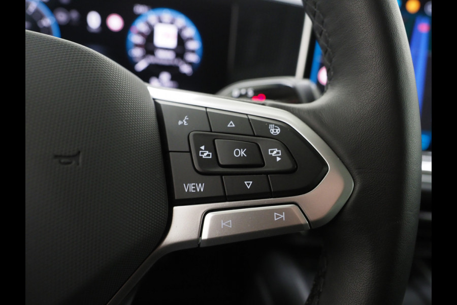 Volkswagen Passat Variant 1.5 eHybrid 204PK | Leder/Alcantara | Massage | Trekhaak | HUD | Camera | Adaptive Cruise | Sfeerlicht | Carplay