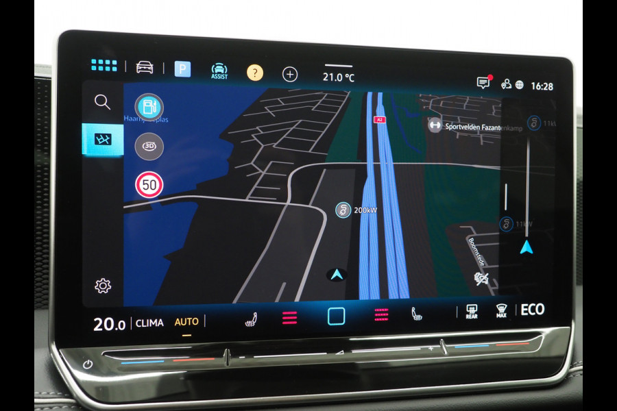 Volkswagen Passat Variant 1.5 eHybrid 204PK | Leder/Alcantara | Massage | Trekhaak | HUD | Camera | Adaptive Cruise | Sfeerlicht | Carplay