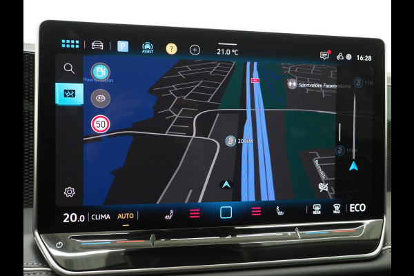 Volkswagen Passat Variant 1.5 eHybrid 204PK | Leder/Alcantara | Massage | Trekhaak | HUD | Camera | Adaptive Cruise | Sfeerlicht | Carplay