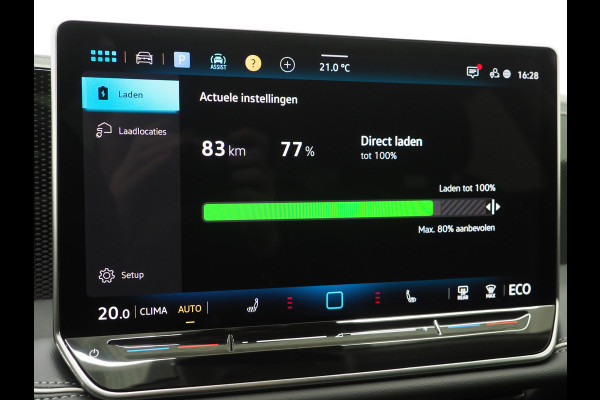 Volkswagen Passat Variant 1.5 eHybrid 204PK | Leder/Alcantara | Massage | Trekhaak | HUD | Camera | Adaptive Cruise | Sfeerlicht | Carplay