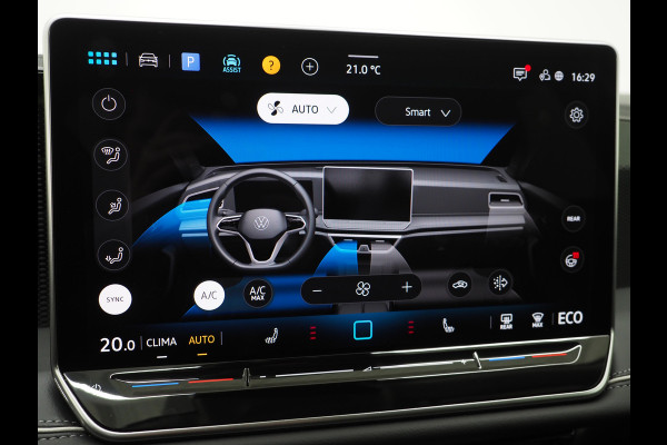 Volkswagen Passat Variant 1.5 eHybrid 204PK | Leder/Alcantara | Massage | Trekhaak | HUD | Camera | Adaptive Cruise | Sfeerlicht | Carplay