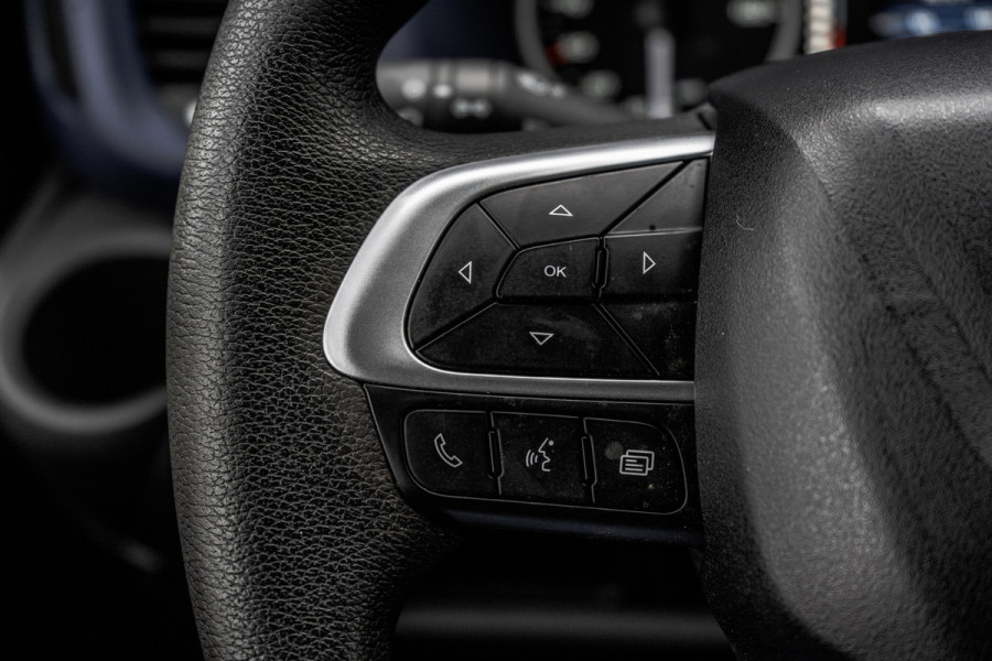 Iveco Daily **35S14V 2.3 L2H2 | Automaat | Euro 6 | Cruise | Climate | 3500 KG Trekgewicht | Trekhaak**