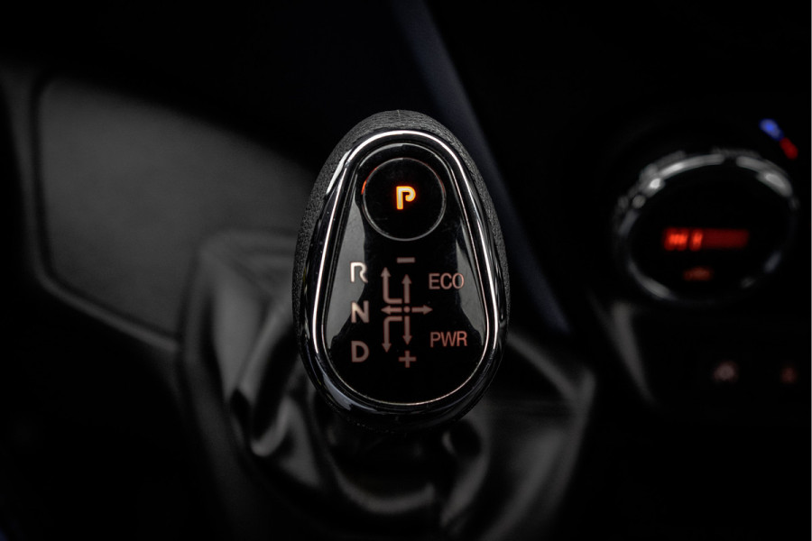 Iveco Daily **35S14V 2.3 L2H2 | Automaat | Euro 6 | Cruise | Climate | 3500 KG Trekgewicht | Trekhaak**