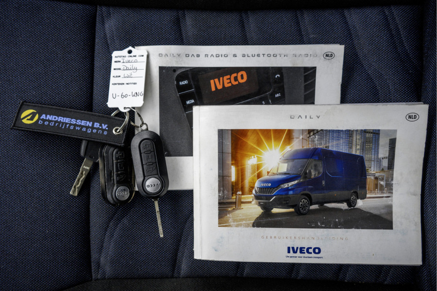 Iveco Daily **35S14V 2.3 L2H2 | Automaat | Euro 6 | Cruise | Climate | 3500 KG Trekgewicht | Trekhaak**
