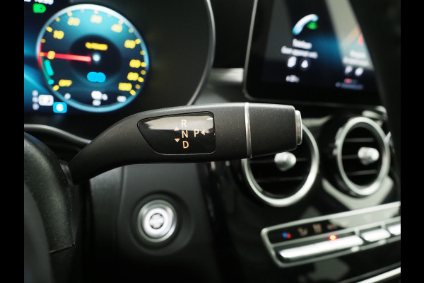 Mercedes-Benz GLC 300e 4MATIC AMG | Panoramadak | 360 | Leder | Virtual | Stoelverwarming | Dodehoek | LED
