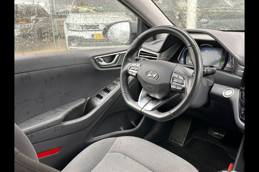 Hyundai IONIQ Comfort EV 38 kWh | SOH: 93,7% | 311km WLTP | Adaptive CC | Full LED | Navi |