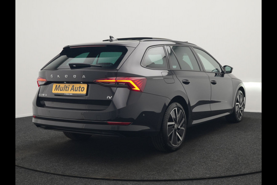 Škoda Octavia Combi 1.4 TSI iV Sportline Business Edition Plus PHEV 204pk Dealer O.H. | Panodak | Adaptive Cruise | Head Up | Camera | Canton Audio | RS Sportstoelen Memory & Verwarmd | Sfeerverlichting | Apple Carplay | Keyless | Blis | Virtual | Navigatie | DAB | Plug In Hyb