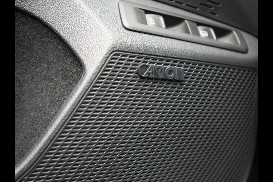 Škoda Octavia Combi 1.4 TSI iV Sportline Business Edition Plus PHEV 204pk Dealer O.H. | Panodak | Adaptive Cruise | Head Up | Camera | Canton Audio | RS Sportstoelen Memory & Verwarmd | Sfeerverlichting | Apple Carplay | Keyless | Blis | Virtual | Navigatie | DAB | Plug In Hyb