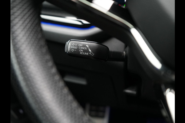 Škoda Octavia Combi 1.4 TSI iV Sportline Business Edition Plus PHEV 204pk Dealer O.H. | Panodak | Adaptive Cruise | Head Up | Camera | Canton Audio | RS Sportstoelen Memory & Verwarmd | Sfeerverlichting | Apple Carplay | Keyless | Blis | Virtual | Navigatie | DAB | Plug In Hyb