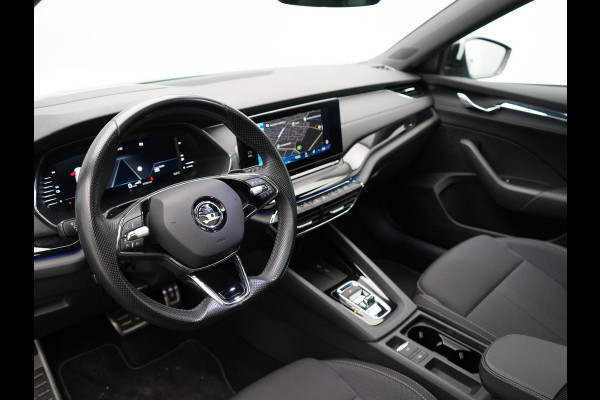 Škoda Octavia Combi 1.4 TSI iV Sportline Business Edition Plus PHEV 204pk Dealer O.H. | Panodak | Adaptive Cruise | Head Up | Camera | Canton Audio | RS Sportstoelen Memory & Verwarmd | Sfeerverlichting | Apple Carplay | Keyless | Blis | Virtual | Navigatie | DAB | Plug In Hyb