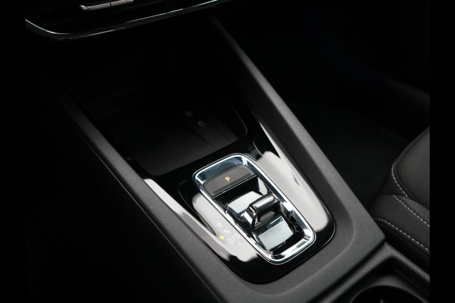 Škoda Octavia Combi 1.4 TSI iV Sportline Business Edition Plus PHEV 204pk Dealer O.H. | Panodak | Adaptive Cruise | Head Up | Camera | Canton Audio | RS Sportstoelen Memory & Verwarmd | Sfeerverlichting | Apple Carplay | Keyless | Blis | Virtual | Navigatie | DAB | Plug In Hyb