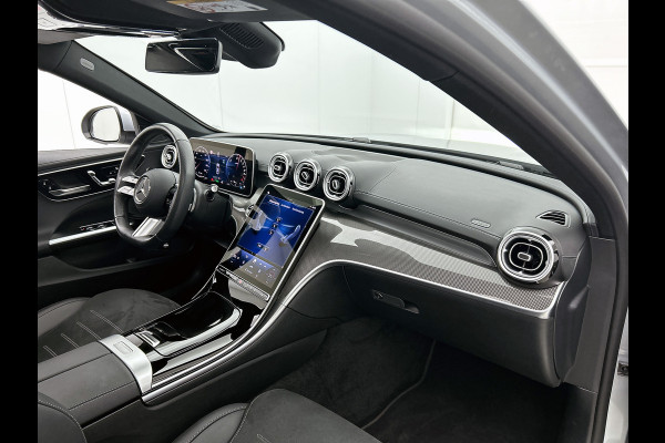 Mercedes-Benz C-Klasse 300 e Business Solution AMG AMG Line | Panorama Schuif-Kanteldak | Distronic | Lederen bekleding | Alarm | Parkeerpakket met 360°-camera | 20 Inch AMG Velgen. Inclusief 24 maanden Mercedes-Benz Certified garantie voor Europa.