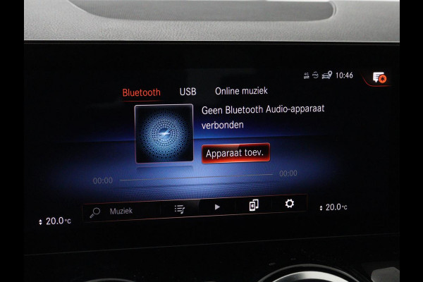 Mercedes-Benz GLA 250e AMG Night | Adaptive cruise | Stoelverwarming | Camera | Half leder | Park Assist | Leder/Alcantara | Widescreen | Sfeerverlichting | Climate control | PHEV | Plug In