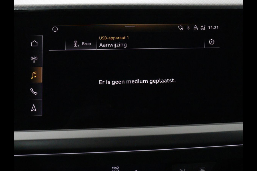 Audi Q4 e-tron 35 Launch edition Advanced 55 kWh | Warmtepomp | Stoelverwarming | Matrix LED | Carplay | Virtual Cockpit | Parkeerhulp | 19'' | Sportstoelen | Navigatie | Cruise control