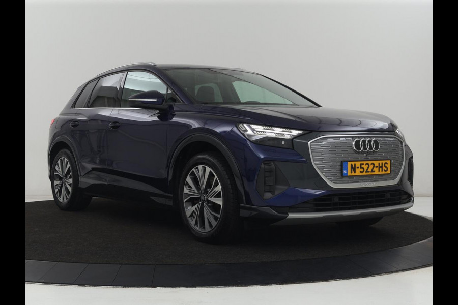 Audi Q4 e-tron 35 Launch edition Advanced 55 kWh | Warmtepomp | Stoelverwarming | Matrix LED | Carplay | Virtual Cockpit | Parkeerhulp | 19'' | Sportstoelen | Navigatie | Cruise control