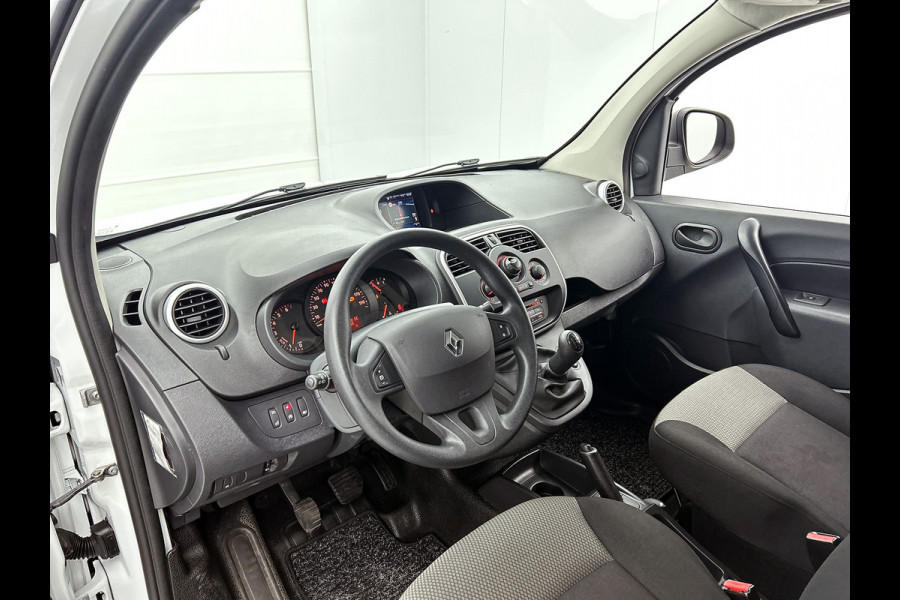 Renault Kangoo 1.5 DCi Euro6 75PK Comfort / 2x Schuifdeur / Trekhaak / Airco / Navigatie / Radio multimedia / Apk 08-2026