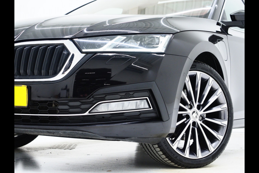 Škoda Octavia Combi 1.4 TSI iV PHEV Style | Panoramadak | Leder | Canton | HUD | Camera | Massage | Keyless | Adaptive Cruise