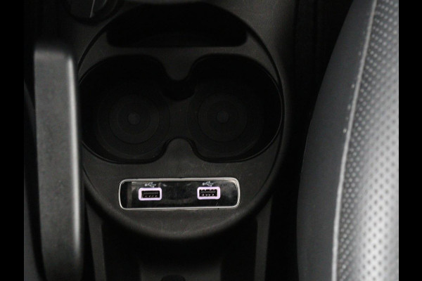 Fiat 500C 1.0 Hybrid Dolcevita | Origineel NL | Carplay | Navigatie | Cruise control | Airco | Elektrisch vouwdak | Parkeerhulp | Bluetooth