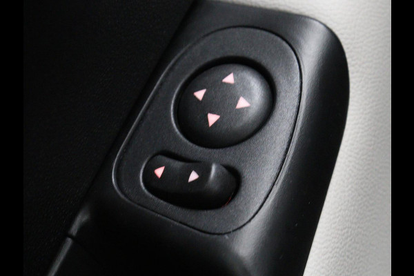 Fiat 500C 1.0 Hybrid Dolcevita | Origineel NL | Carplay | Navigatie | Cruise control | Airco | Elektrisch vouwdak | Parkeerhulp | Bluetooth