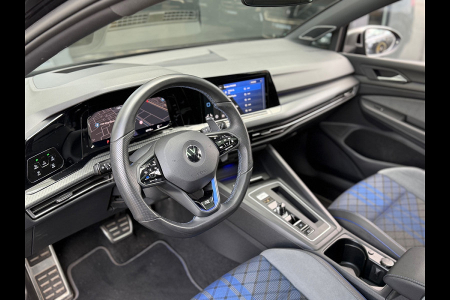 Volkswagen Golf 8 R 2.0 TSI Performance 4Motion AUTOMAAT-ACC-CAMERA-HARMAN KARDON-HEADUP-IQ LIGHT-MODE-NAVIGATIE-PANORAMA