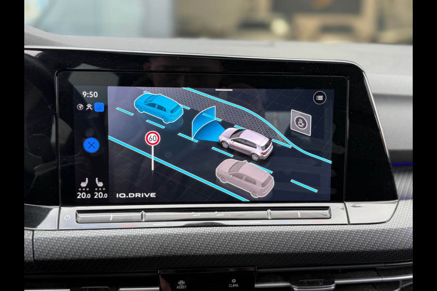 Volkswagen Golf 8 R 2.0 TSI Performance 4Motion AUTOMAAT-ACC-CAMERA-HARMAN KARDON-HEADUP-IQ LIGHT-MODE-NAVIGATIE-PANORAMA