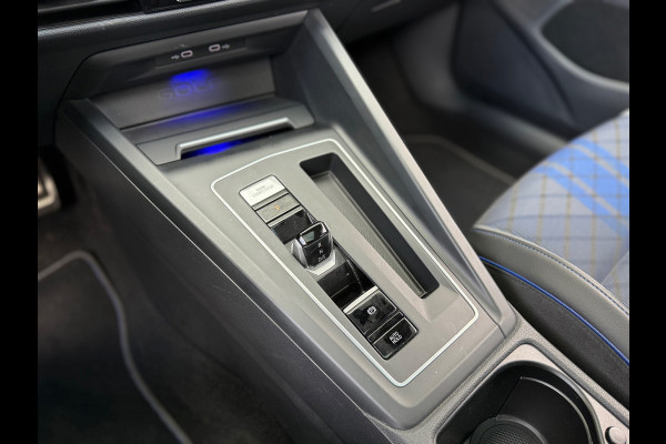 Volkswagen Golf 8 R 2.0 TSI Performance 4Motion AUTOMAAT-ACC-CAMERA-HARMAN KARDON-HEADUP-IQ LIGHT-MODE-NAVIGATIE-PANORAMA