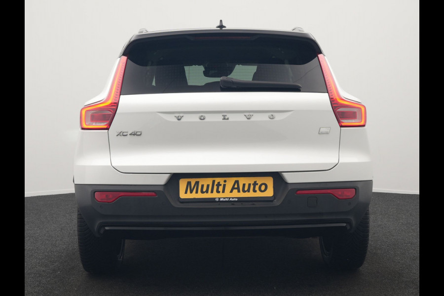 Volvo XC40 T5 Recharge R-Design PHEV 263pk Dealer O.H. | Adaptive Cruise | Camera | Lederen Sportstoelen Memory & Verwarmd | Apple Carplay | Stuur Verwarmd | 19"L.M | Virtual | Blis | Navigatie | DAB | Plug In Hybrid