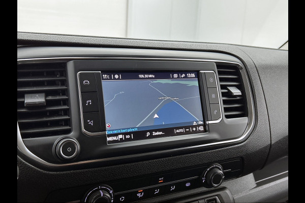 Toyota PROACE Electric Worker L2 Extra Range 75KWh / SOH 90% / 3Pers. / Navigatie / Airco / Bedrijfswagen inrichting / Apk 02-2027