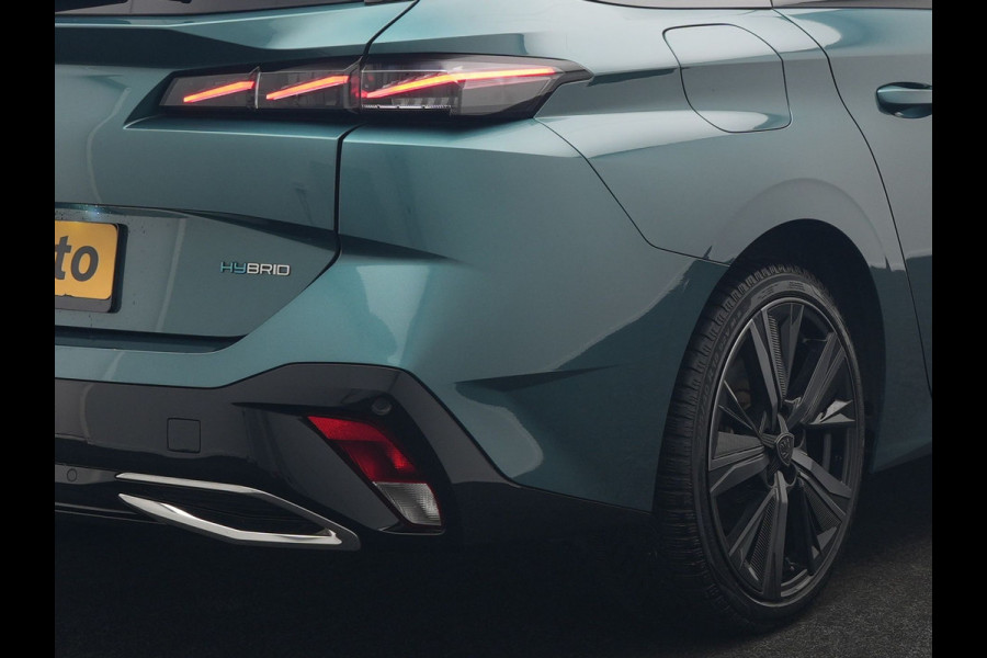 Peugeot 308 SW 1.6 GT Pack Business PHEV 225pk Dealer O.H. | Panodak | Adaptive Cruise | 360 Camera | Lederen Sportstoelen Massage & Memory | Focal Sound | Stoelen & Stuur Verwarmd | Sfeerverlichting | Apple Carplay | Keyless | Navigatie | DAB | Plug
