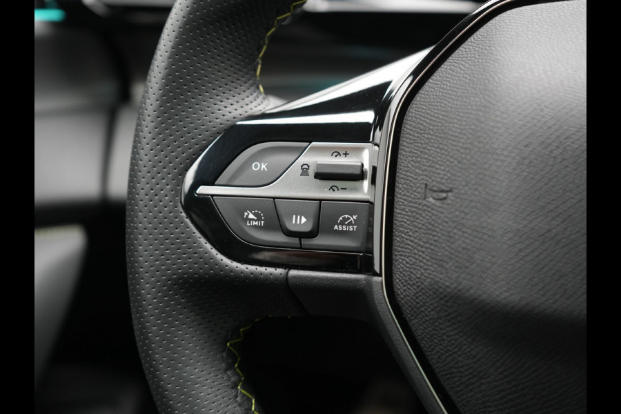 Peugeot 308 SW 1.6 GT Pack Business PHEV 225pk Dealer O.H. | Panodak | Adaptive Cruise | 360 Camera | Lederen Sportstoelen Massage & Memory | Focal Sound | Stoelen & Stuur Verwarmd | Sfeerverlichting | Apple Carplay | Keyless | Navigatie | DAB | Plug