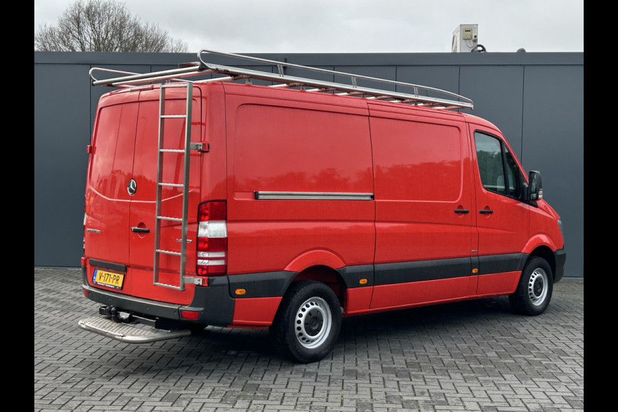 Mercedes-Benz Sprinter 314 CDI 143 PK / L2H1 / 1e EIG. / IMPERIAAL / INRICHTING / 2.8T. TREKHAAK / AIRCO / CRUISE